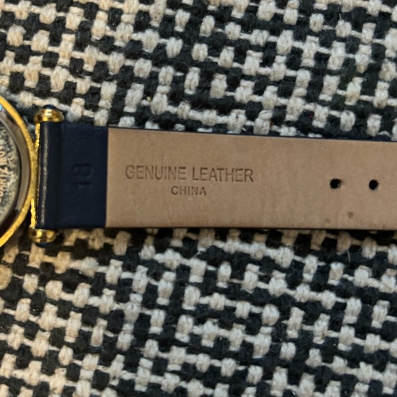 The MET watch - Picture 4 of 5